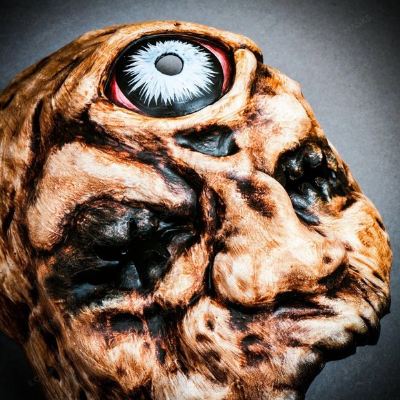 Halloween Realistic Horror Monster One-Eye Mask - Picture 3 of 8